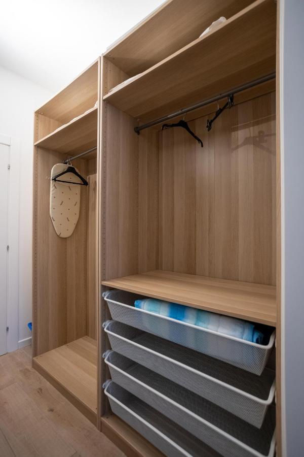 City Centre Apartment - 10 Minutes To Duomo - Free Wifi E Netflix Milan Luaran gambar